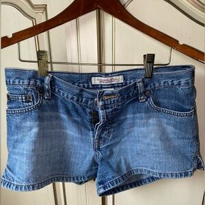 Vintage Abercrombie Button Fly Shorts With Side Slits Size 6